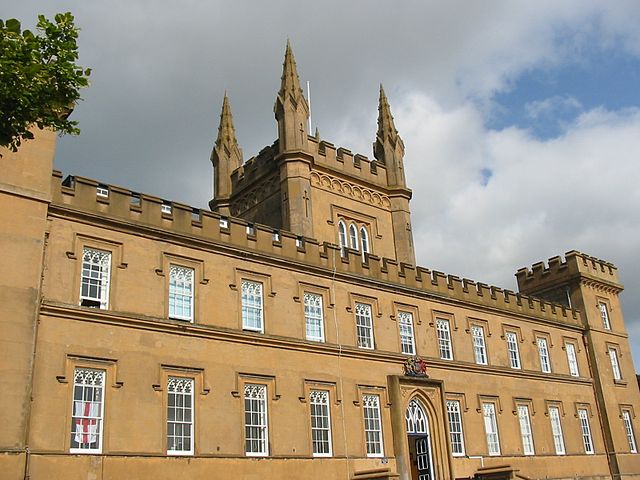 File:Elizabeth College Guernsey.jpg