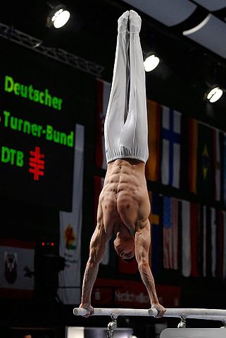 File:Gymnasta.jpg