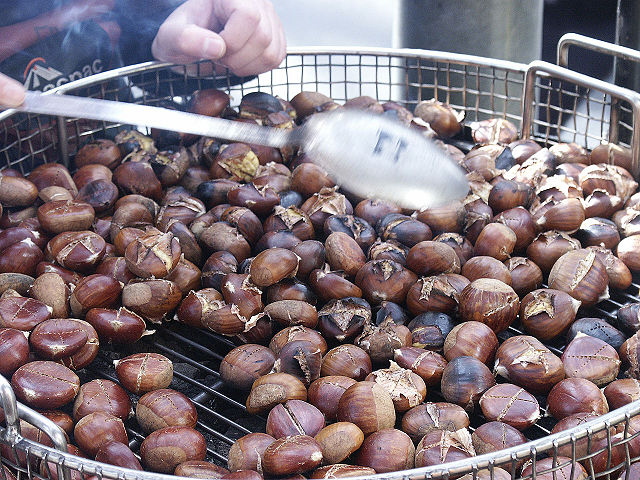 File:Chestnuts roasted.jpg