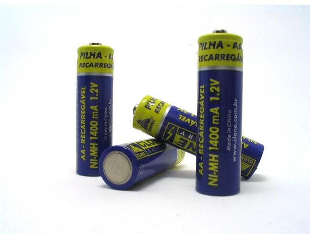 File:Four AA batteries.jpg