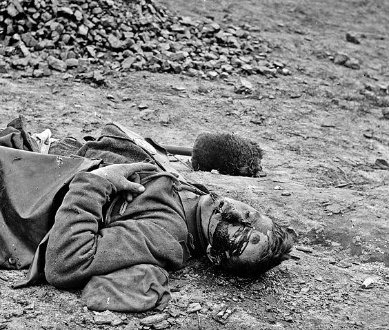 File:Dead soldier (American Civil War - Siege of Petersburg, April 1 1865) (2).jpg