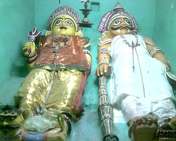 File:Local deities in Ettayapuram.jpg