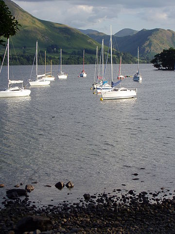 File:Lake District view of Boats and Hills.JPG