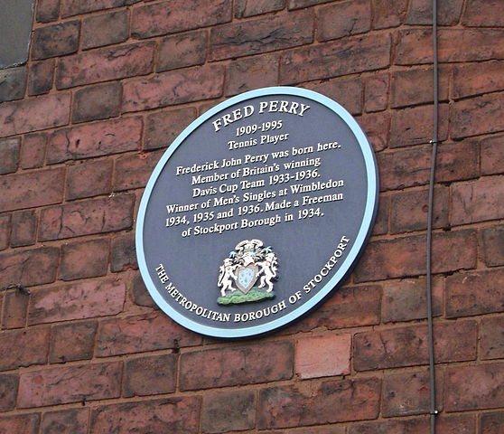 File:Fred Perry's Blue Plaque at the house where he was born.jpg