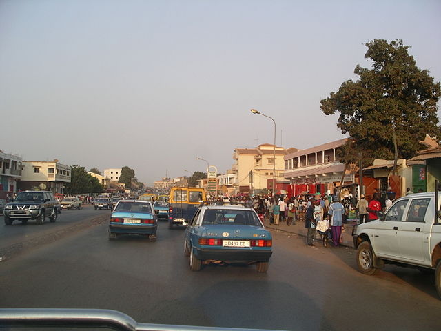 File:Bissau4.jpg