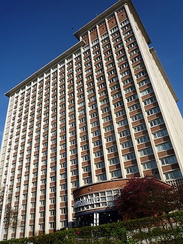 File:Lille - Cit&eacute; Administrative.JPG