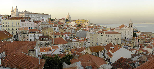 File:Alfama-CCBY.jpg