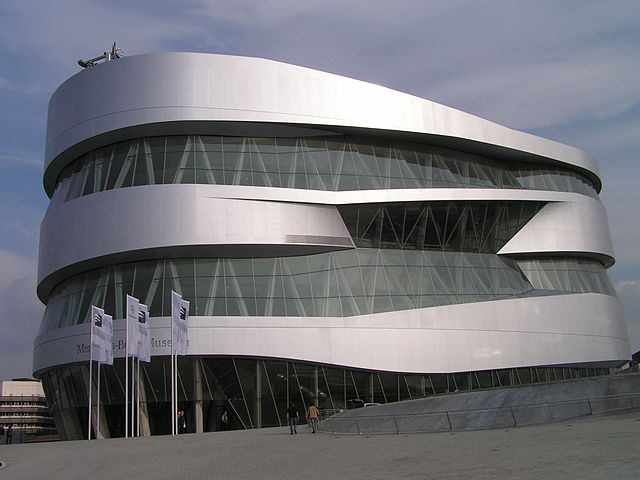 File:MercedesMuseumStuttgart.JPG