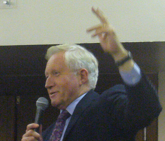 File:David Dimbleby 01.jpg