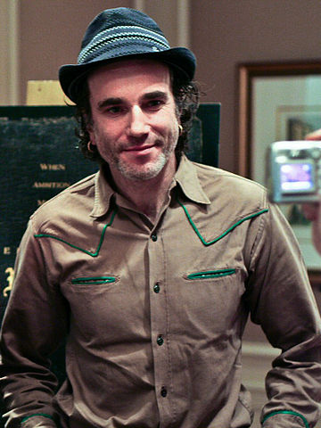 File:Daniel Day-Lewis 2007.jpg