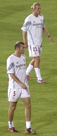 File:Beckham zidane.jpg