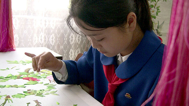 File:Mangyondae Schoolchildrens Palace in Pyongyang 04.jpg