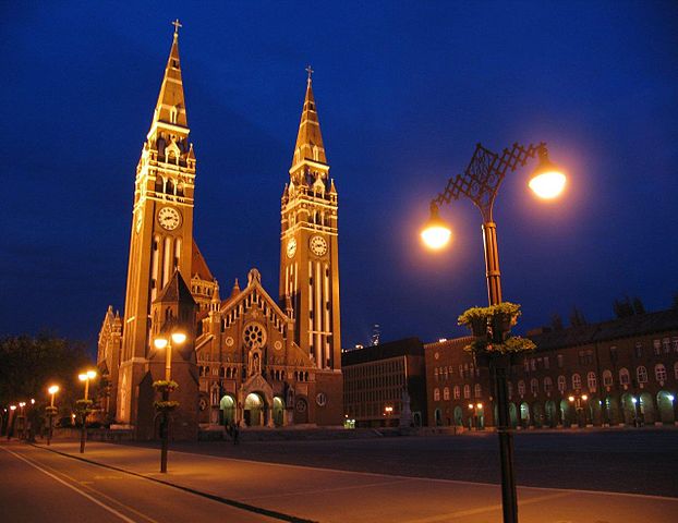 File:Szeged400.jpg